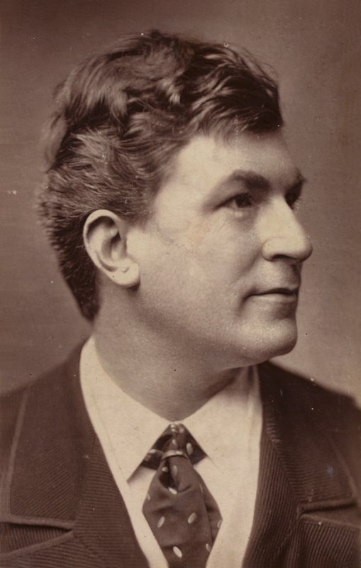 Henry Neville de English Photographer