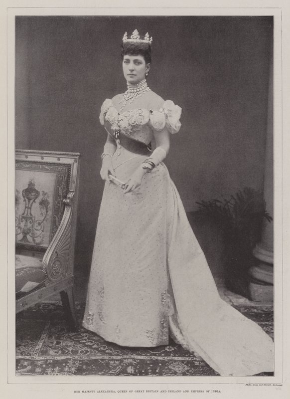 Sua Majestade Alexandra, Rainha da Grã-Bretanha e Irlanda e Imperatriz da Índia de English Photographer