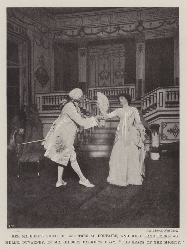 Seu Majestys Theatre, o Sr. Tree como Doltaire, e a Srta. Kate Rorke como Mademoiselle Duvarney, no Mr Gilbert Parkers Play, The Seats of the Mighty de English Photographer