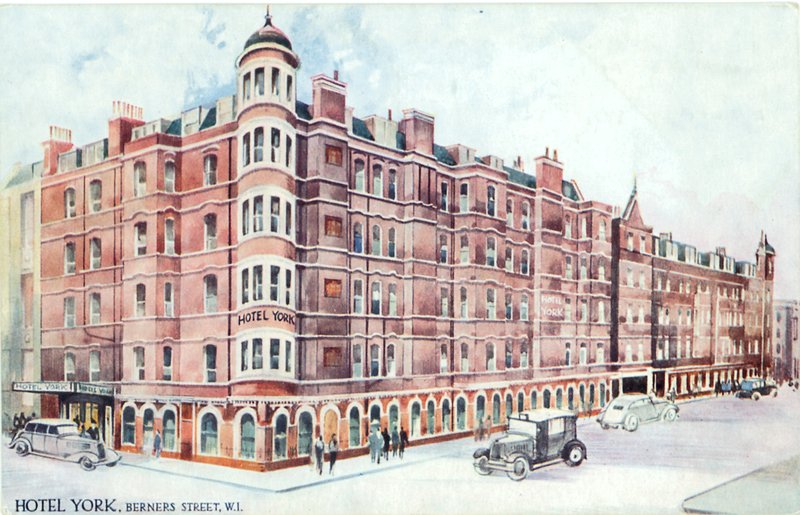 Hotel York, Berners Street, W1 de English Photographer