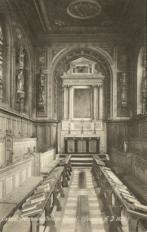 Interior, Capela do Pembroke College, Oxford, Oxfordshire (foto a p/b) de English Photographer