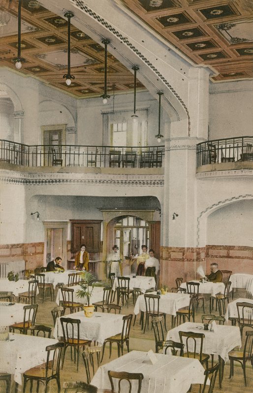 Interior do tearoom do início do século XX. Postal enviado em 1913. de English Photographer