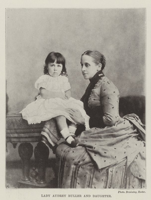 Lady Audrey Buller e filha de English Photographer