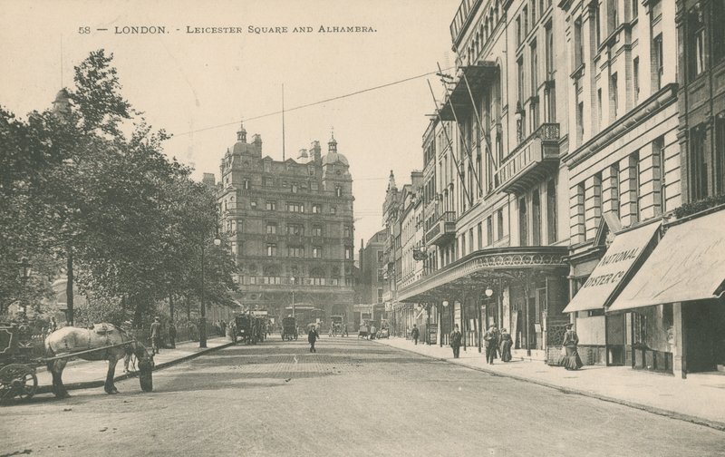 Leicester Square e Alhambra, em Londres de English Photographer