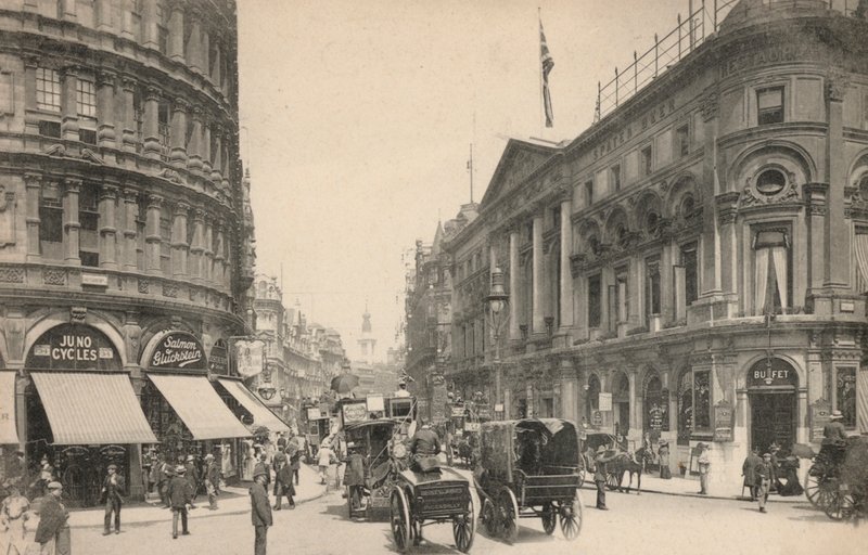 Londres, Shaftesbury Avenue (foto a p/b) de English Photographer