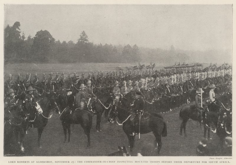 Lord Roberts em Aldershot, 25 de Novembro, o Comandante em Chefe inspecciona as Tropas Montadas antes da sua partida para a África do Sul de English Photographer