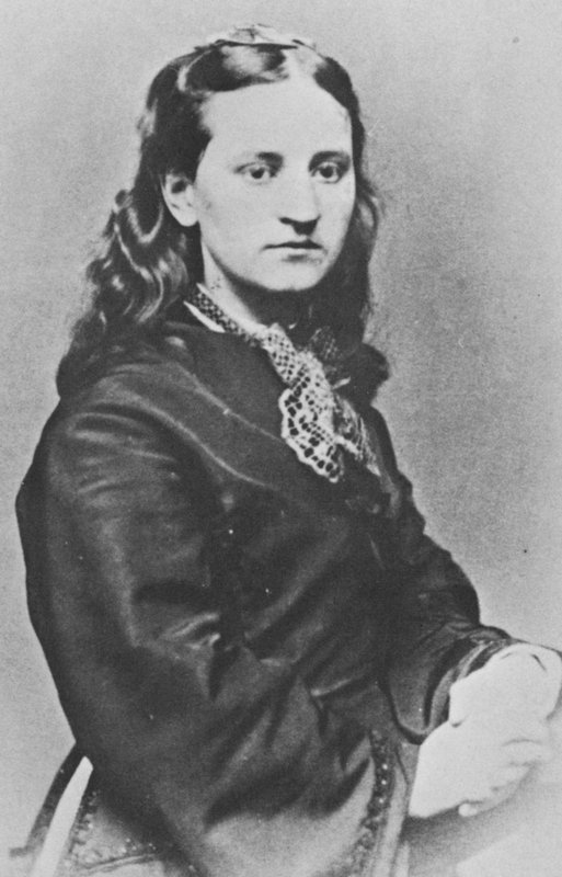 Mary Aitken Carlyle (foto a p/b) de English Photographer