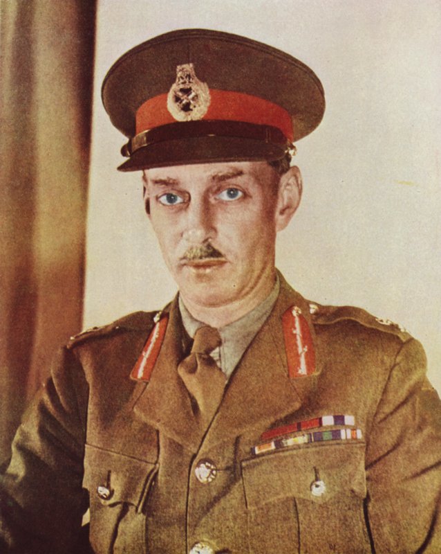 Miles Dempsey, general britânico que comandou o Segundo Exército nos desembarques da Normandia e foi o primeiro comandante britânico a cruzar o Reno, na Segunda Guerra Mundial de English Photographer