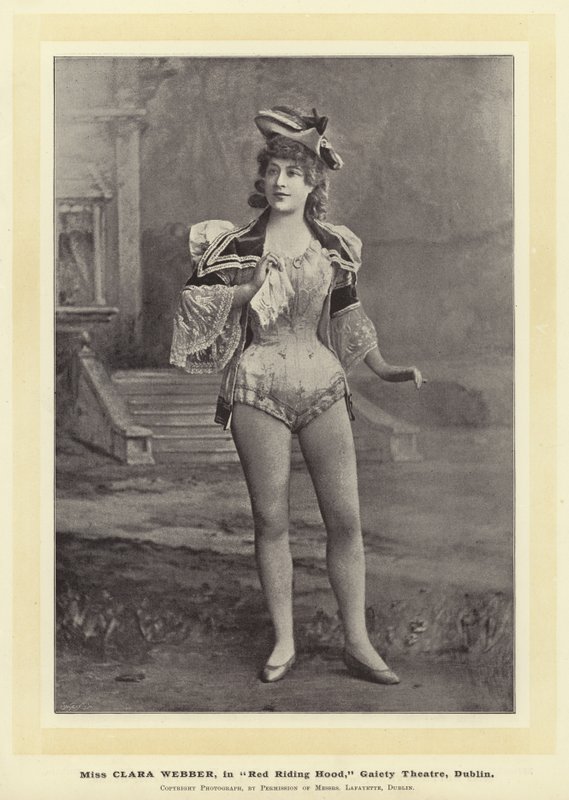 Miss Clara Webber, em Chapeuzinho Vermelho, Gaiety Theatre, Dublin de English Photographer