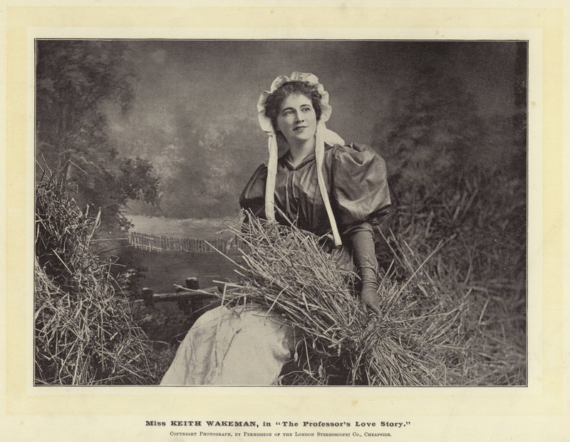 Miss Keith Wakeman, em The Professors Love Story de English Photographer