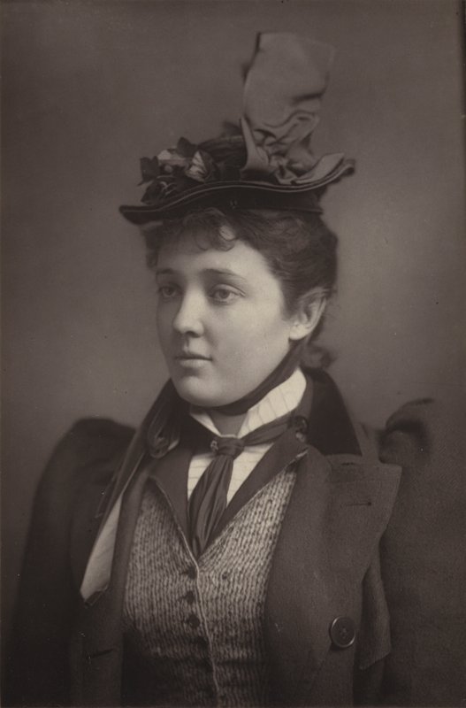 Miss Marion Lea de English Photographer