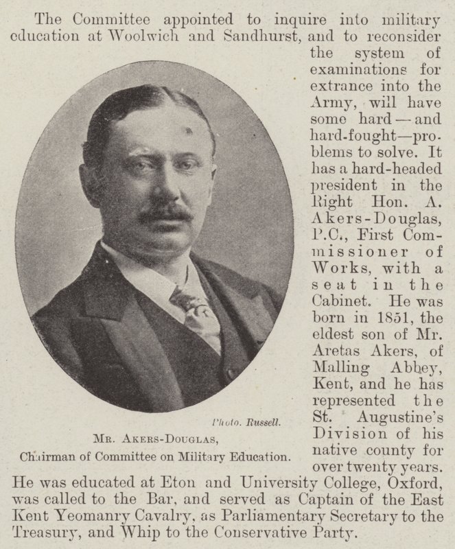 Sr. Akers-Douglas, Presidente da Comissão de Educação Militar de English Photographer