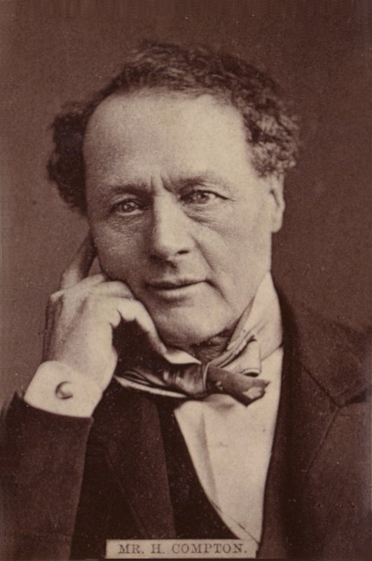 Mr. H. Compton de English Photographer