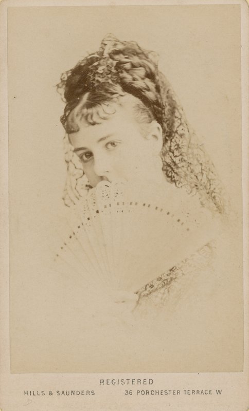 Retrato da prostituta Mabel Gray de English Photographer