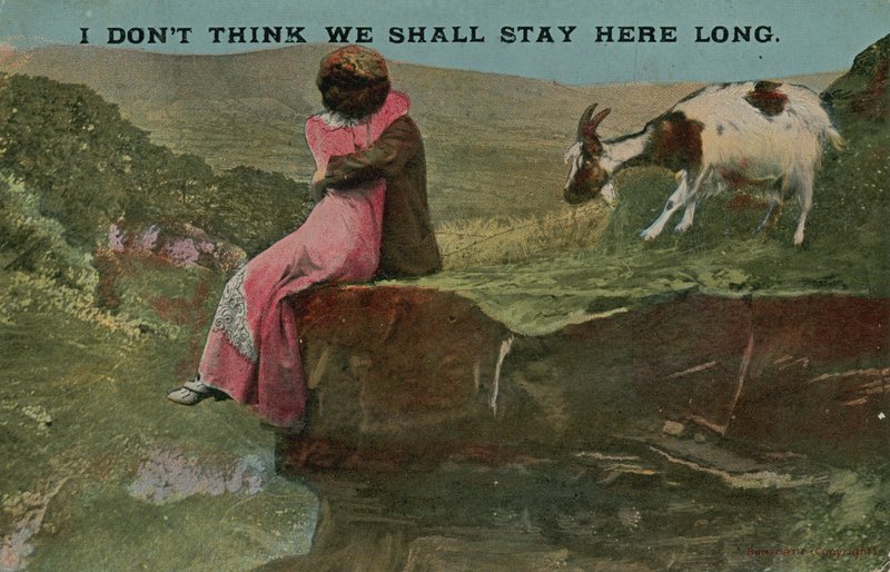 Postal dos amantes em um penhasco, enviado em 1913 (foto colorida à mão) de English Photographer