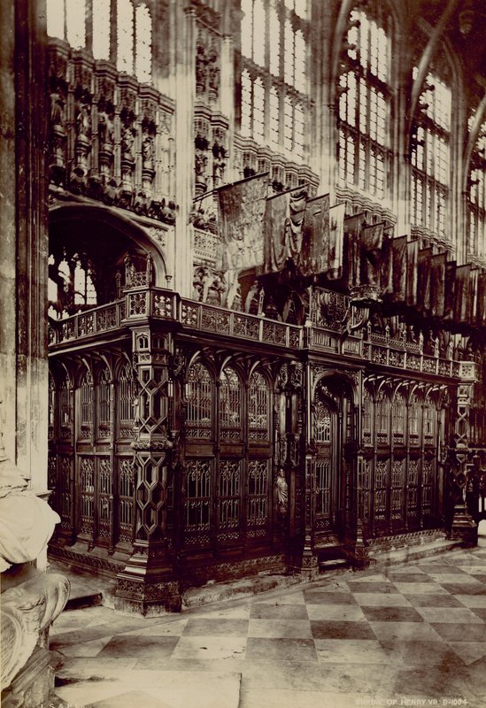 Postal com uma imagem do santuário de Henrique VII de English Photographer