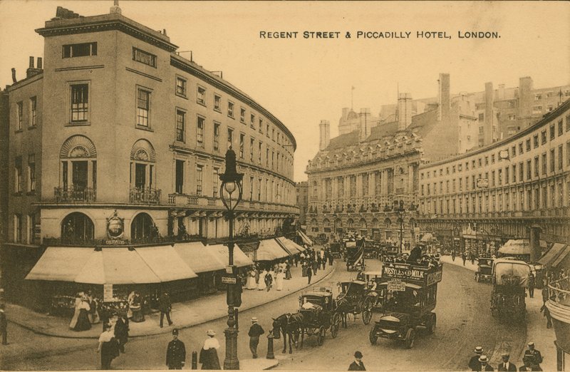 Regent Street e Piccadilly Hotel, Londres de English Photographer