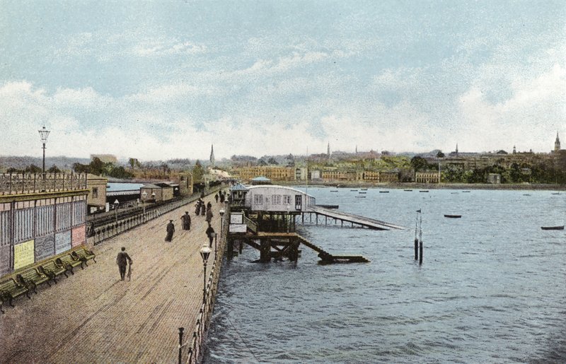 Ryde, do cais de English Photographer