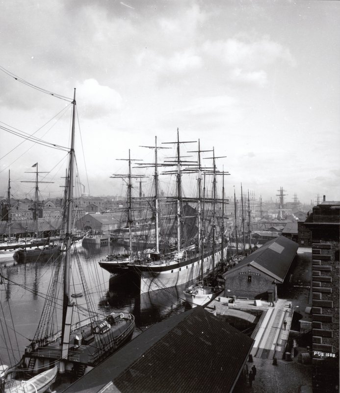 Salthouse Dock, Liverpool de English Photographer