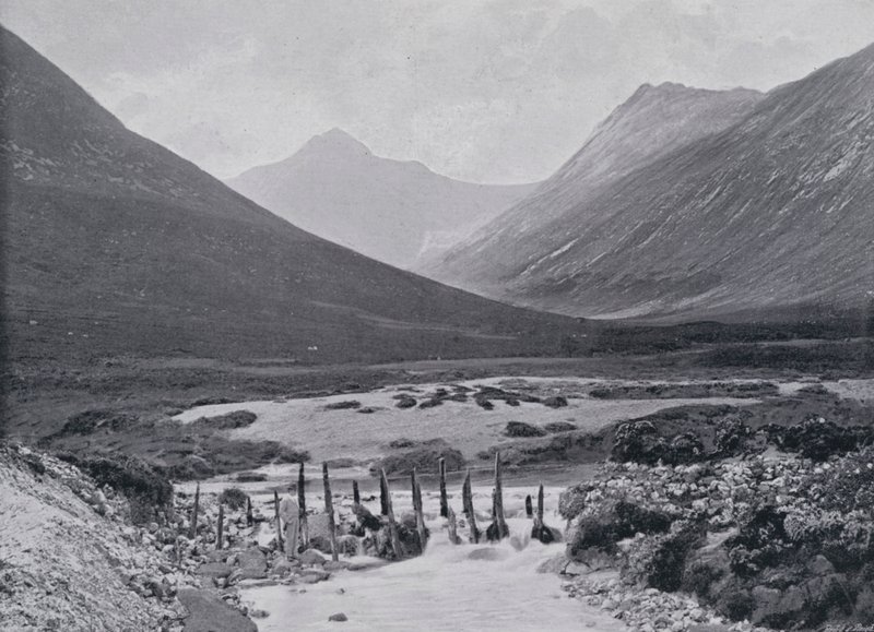 Escócia: Glen Sannox, Ilha de Arran (foto a p/b) de English Photographer
