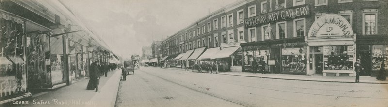 Sete Irmãs Road, Holloway, Londres de English Photographer