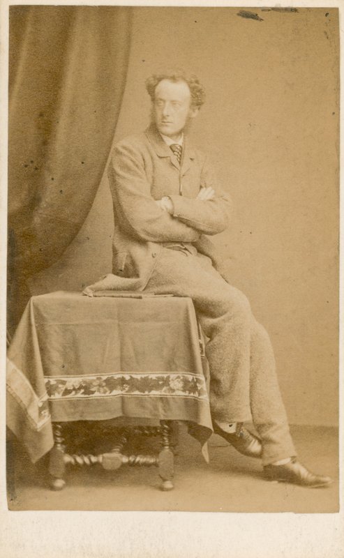 Sir John Everett Millais, artista de English Photographer
