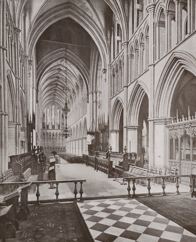 Southwark Cathedral, the Choir e Nave, olhando para o oeste de English Photographer