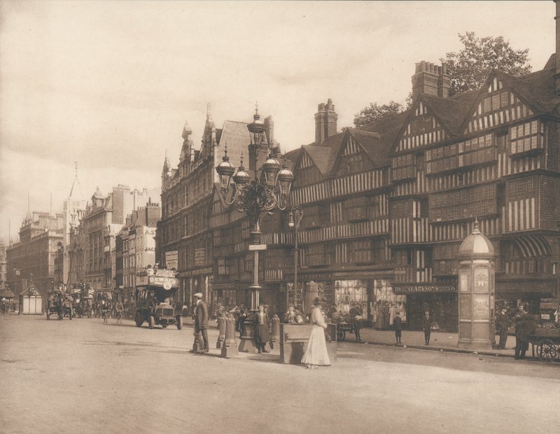 Staple Inn, Holborn, Londres, início do século XX de English Photographer