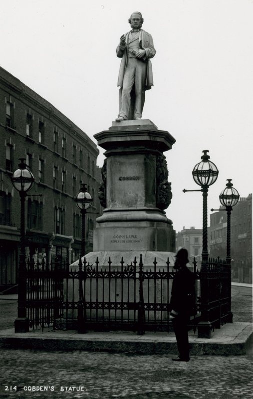 Estátua de Richard Cobden de English Photographer