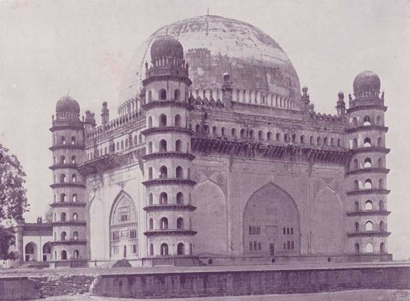Túmulo do Sultão Muhammads, Bijapur de English Photographer