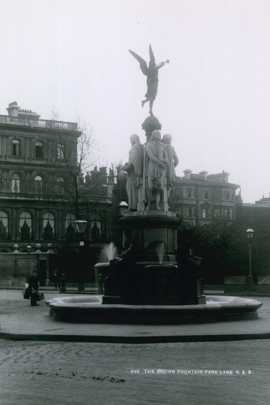 A, marrom, chafariz, pista parque, londres de English Photographer