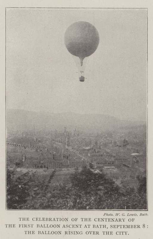 A Celebração do Centenário da Primeira Subida do Balão em Bath, 8 de setembro, o Balão erguendo-se sobre a Cidade de English Photographer