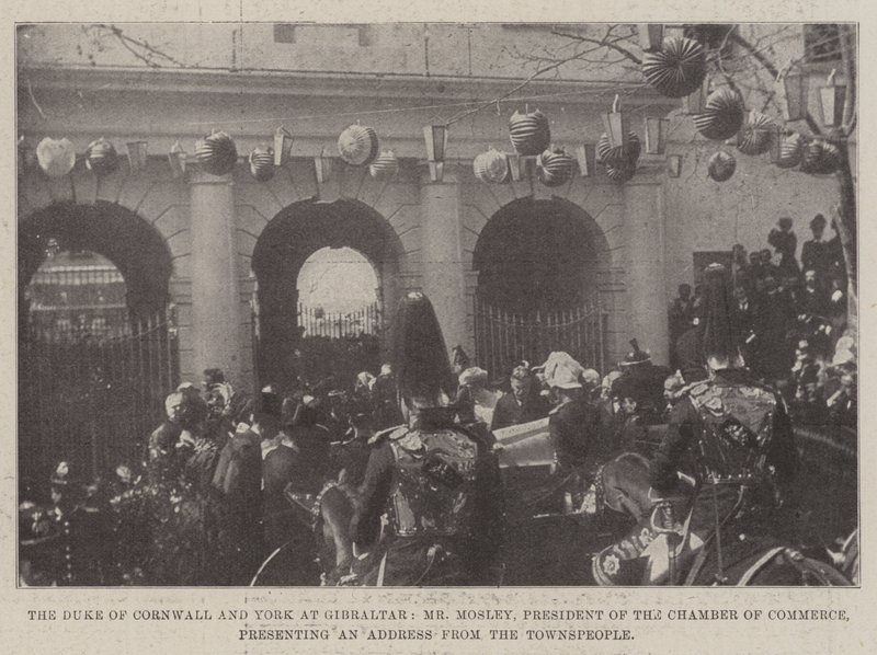 O Duque da Cornualha e York em Gibraltar, Sr. Mosley, Presidente da Câmara de Comércio, apresentando um endereço do povo da cidade de English Photographer