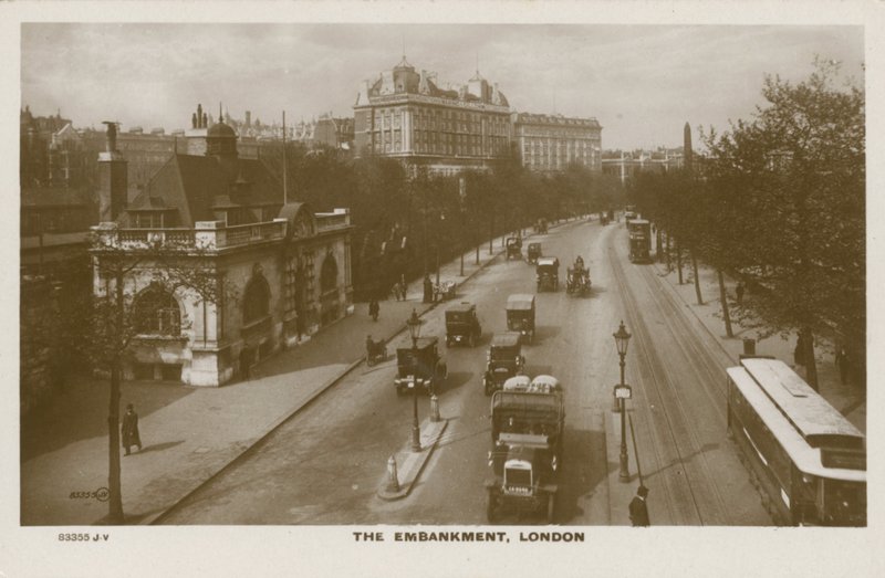 O Embankment, Londres de English Photographer