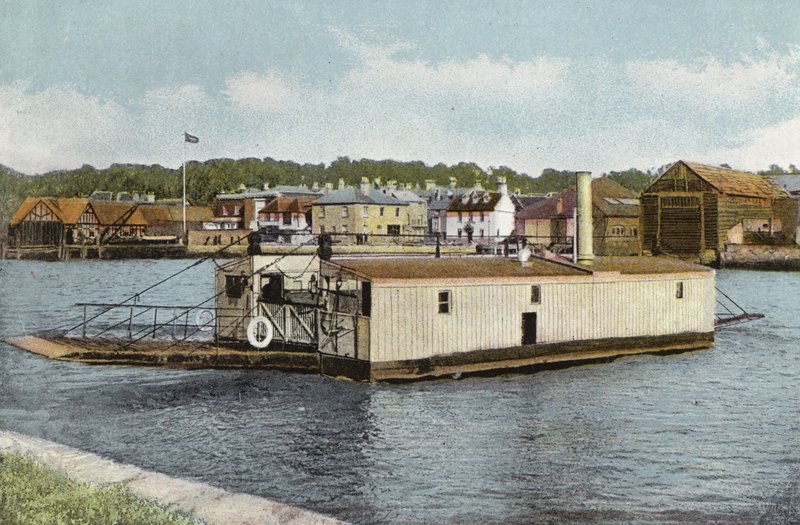 A ponte flutuante, Cowes de English Photographer