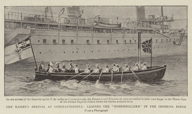 A chegada dos Kaiser em Constantinopla, deixando o Hohenzollern na Barca Imperial de English Photographer