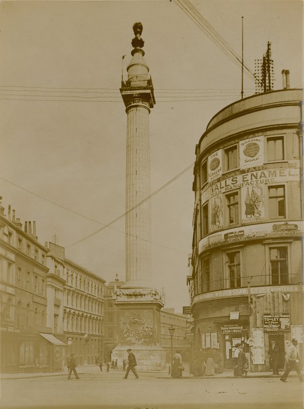 O monumento, londres de English Photographer