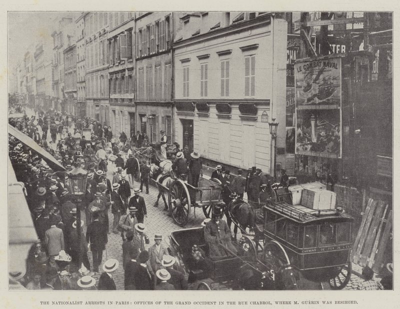 As prisões nacionalistas em Paris, escritórios do Grande Ocidente na Rue Chabrol, onde M Guerin foi sitiada de English Photographer