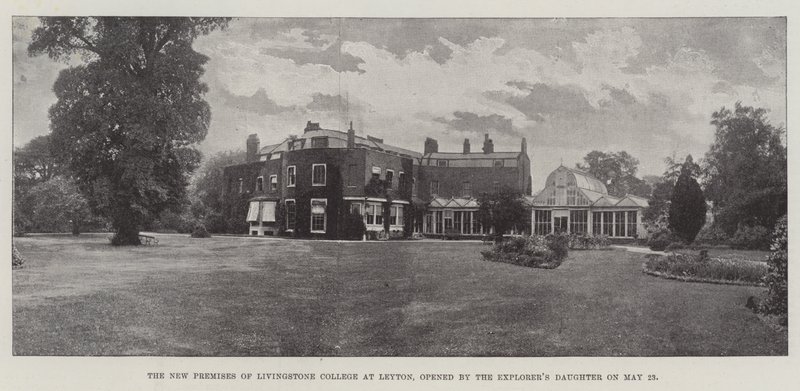 As novas instalações do Livingstone College em Leyton, inaugurado pela Explorers Daughter em 23 de maio de English Photographer