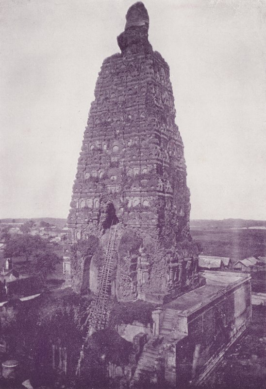 A Torre Velha, Buddh Gaya, antes da Restauração de English Photographer