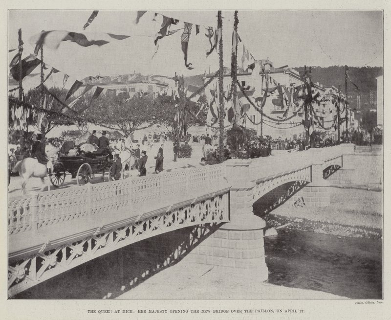 A rainha em Nice, Sua Majestade, abrindo a nova ponte sobre o Paillon, em 27 de abril de English Photographer
