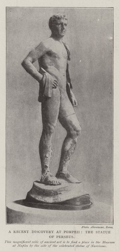 A descoberta recente em Pompéia, a estátua de Perseu de English Photographer