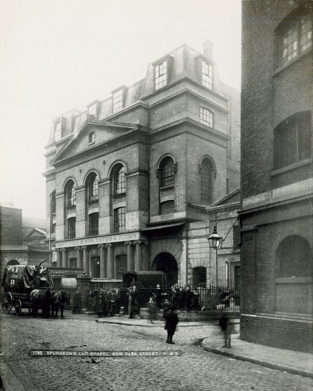 A antiga capela de Spurgeon, New Park Street de English Photographer