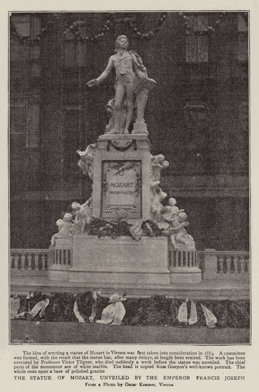 A estátua de Mozart, revelada pelo imperador Francis Joseph de English Photographer