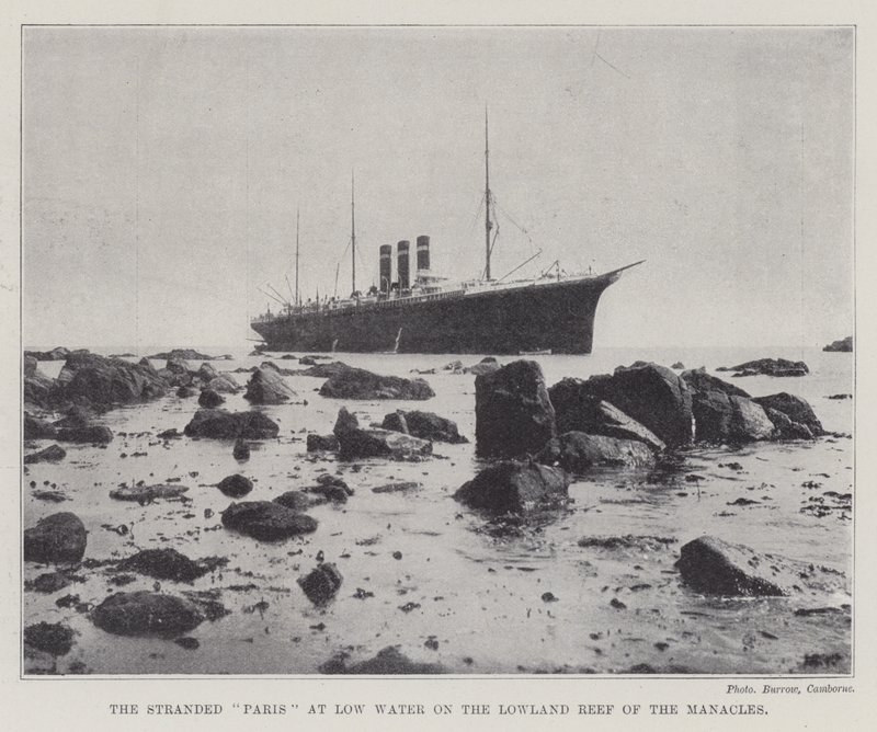 A Paris encalhada em Low Water no Lowland Reef of the Manacles de English Photographer