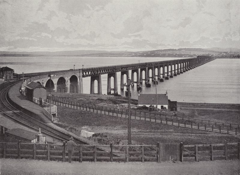 A ponte de tay de English Photographer