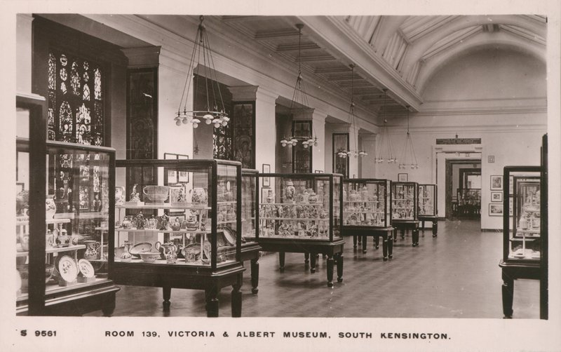 O, victoria, e, albert, museu, sul, kensington, londres de English Photographer