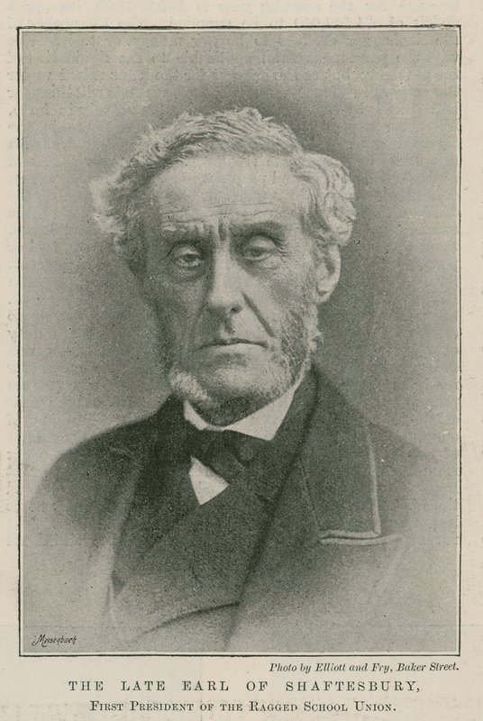O falecido Earl of Shaftesbury, primeiro presidente da Ragged School Union de English Photographer