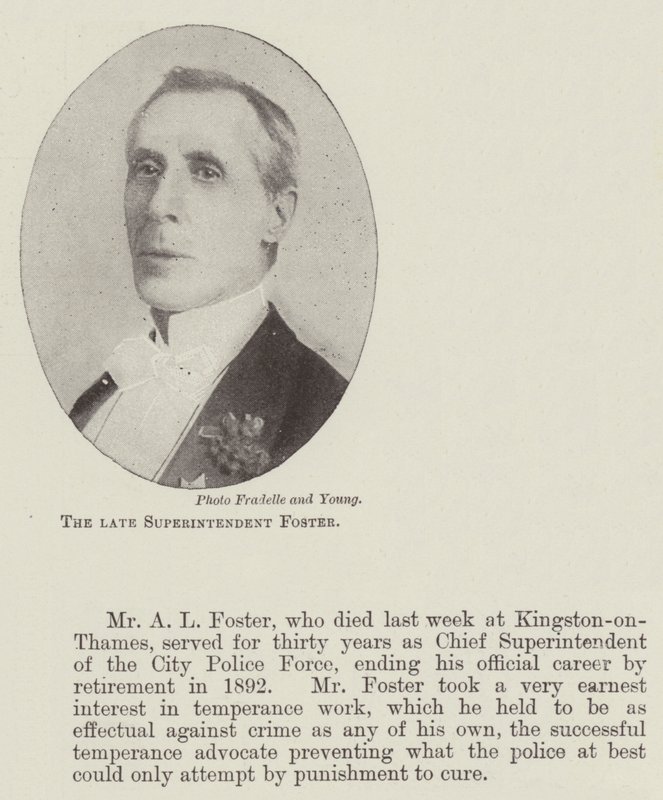 O falecido superintendente Foster de English Photographer