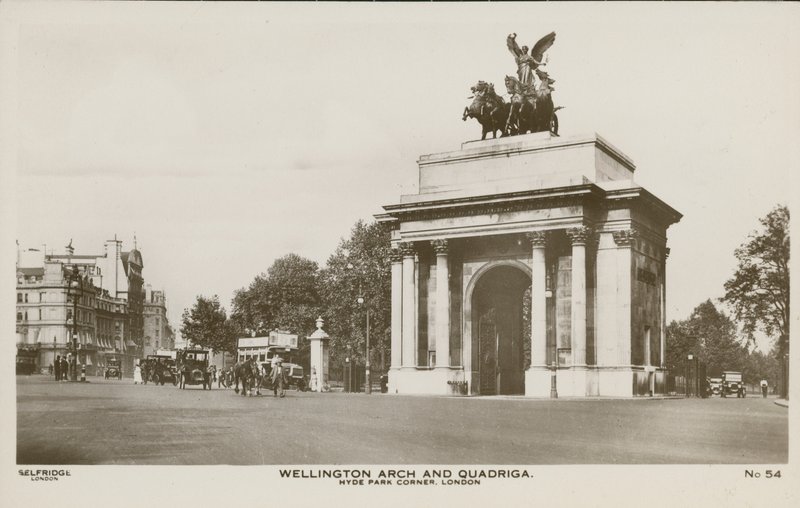 Arco de Wellington e Quadriga, Hyde Park Corner de English Photographer